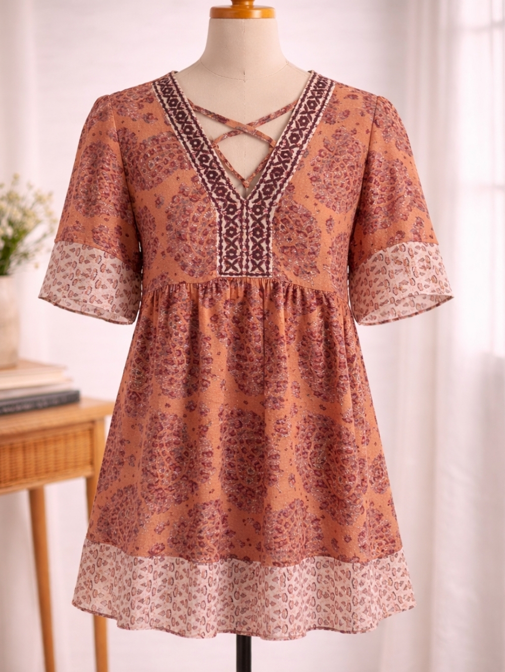 Knox Rose Chiffon Babydoll Top | Size XS | Paisley | Embroidered Neckline